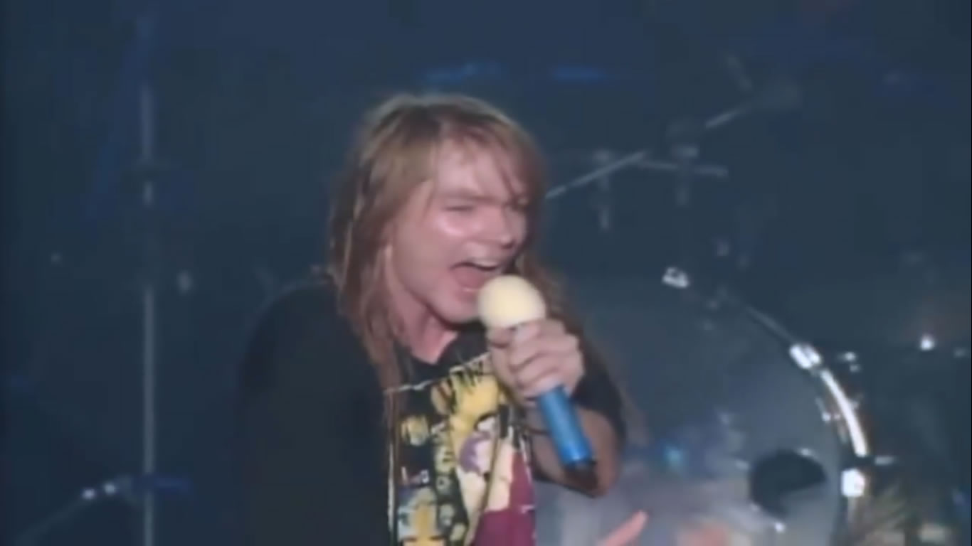 Guns N' Roses - Don't Cry Live In Tokyo 1992 HQ